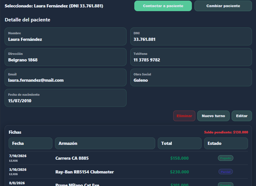 Ficha de paciente con historial de evoluciones refractivas